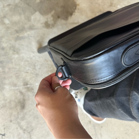 COPY - ProHT Sturdy feaux Leather Laptop/Briefcase - Picture 3 of 10